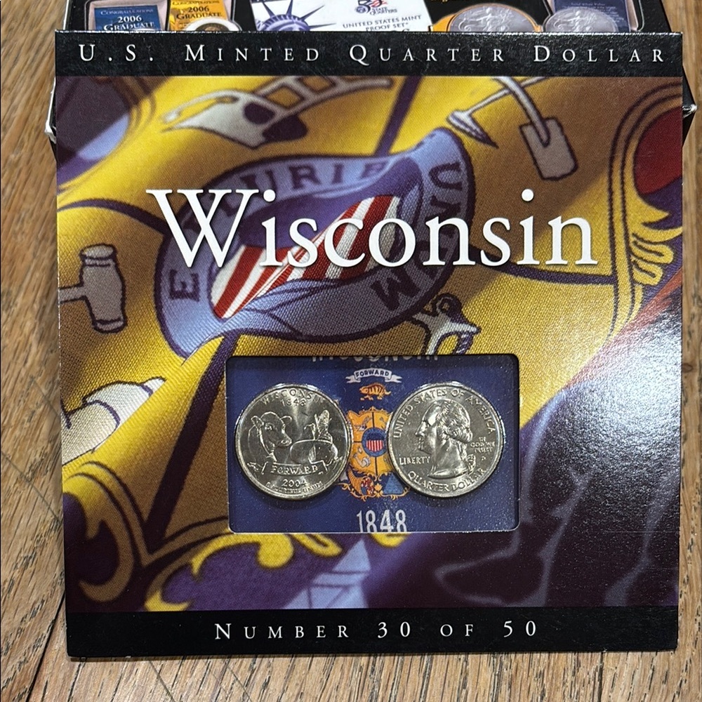 2004 Wisconsin U.S. PD Minted Quarter Dollar Set - Gold & Purple Packaging